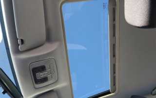 Устанавливаем люк на крышу авто