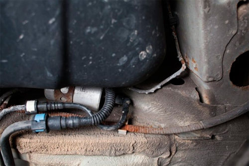 Коррозия под днищем.