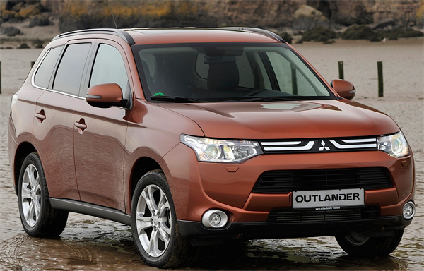 Mitsubishi Outlander 3