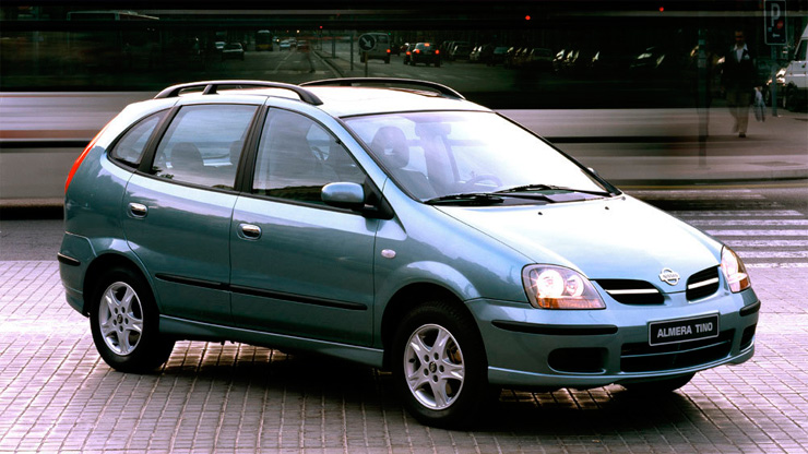 Nissan Almera Tino