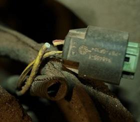 неисправность датчика АБС