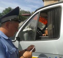 разрешены ли солнцезащитные шторки