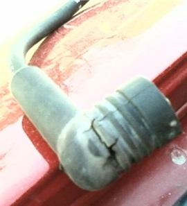 повреждение высоковольтных проводов