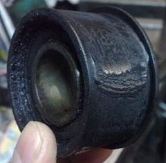 Заклинивший ролик ГРМ