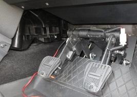 дублирующие педали