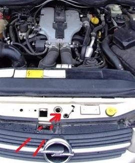 открыть капот без троса