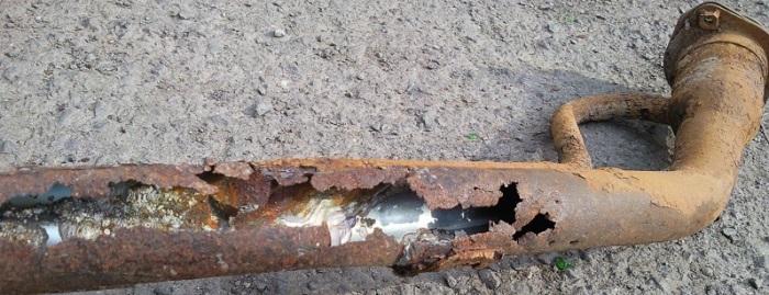 коррозия заливной горловины