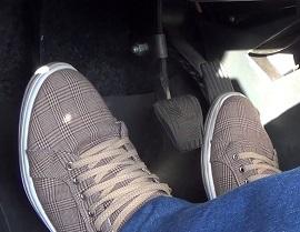 заезд на єстакаду без ручника