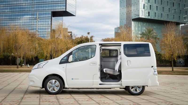 Обзор электромобиля Ниссан e-NV200