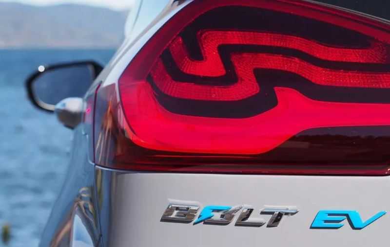 Задний фонарь