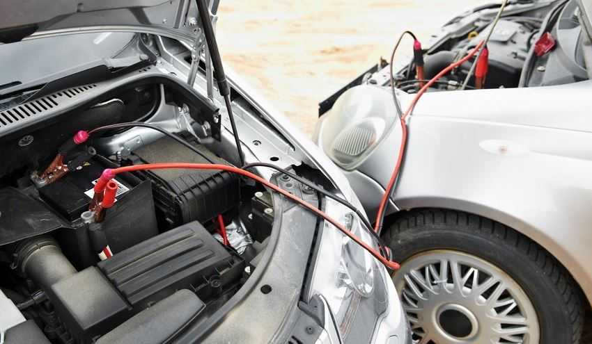 "Прикурить" аккумулятор от другой машины