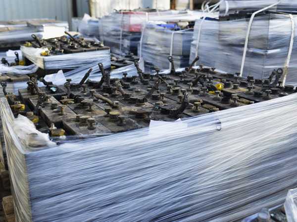 Прием старых аккумуляторов в PB Trade