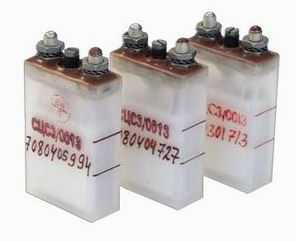 Внешний вид серебряно─цинковых аккумуляторов