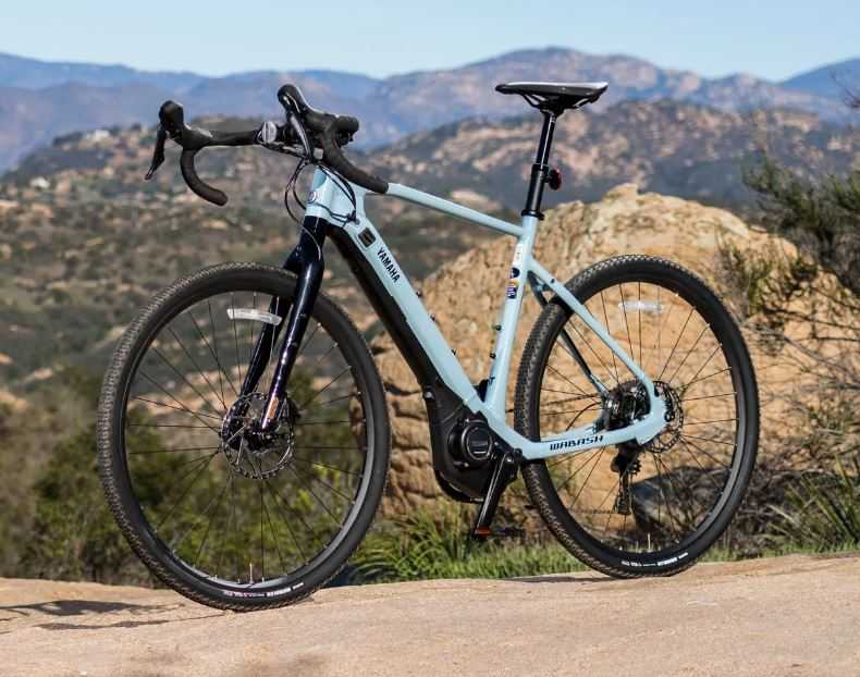 Yamaha представляет два новых электрических велосипеда