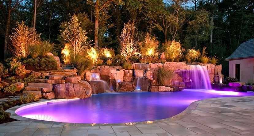 Подсветка искусственного водоёма