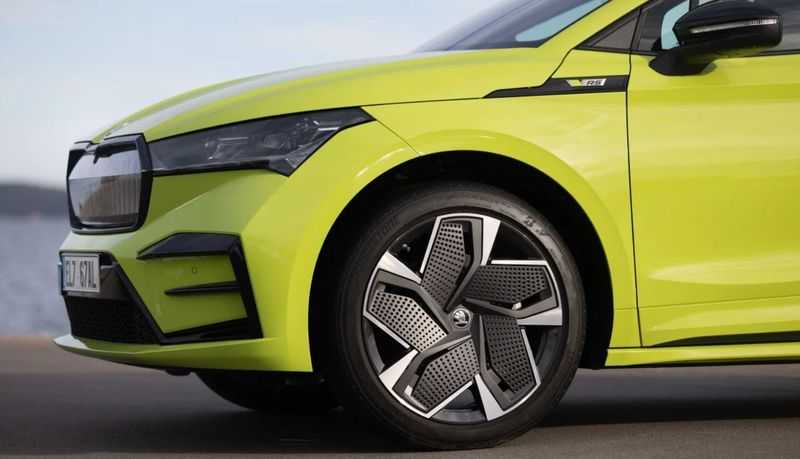 Передняя часть и колесо