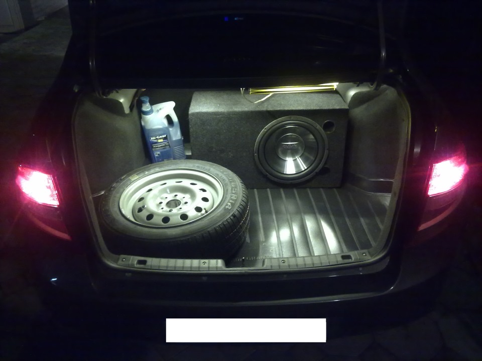 Светодиодная подсветка багажника Подсветка багажного отделения