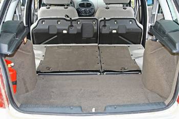 Багажное отделение Калины Универсал Багажное отделение Универсал