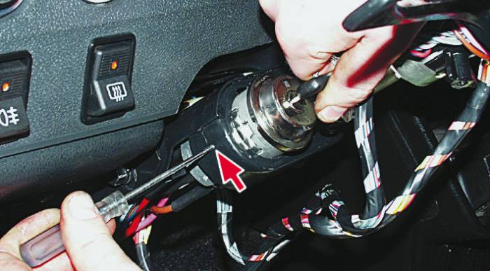 Демонтаж узла Снимаем поврежденный узел