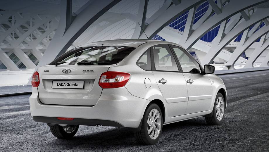 Держит дорогу Отличная маневренность