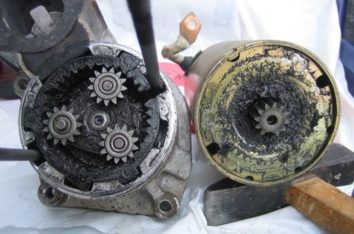 Изношенная деталь Сломанный стартер