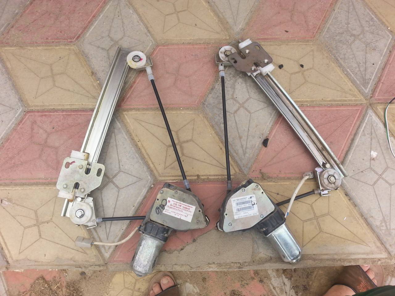 Механизмы Механизмы для стекол задних