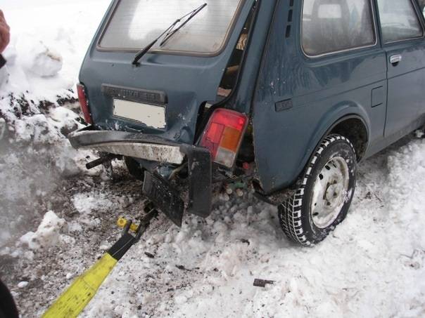 Неправильно установленный фаркоп Поломка из-за плохо установленного фаркопа