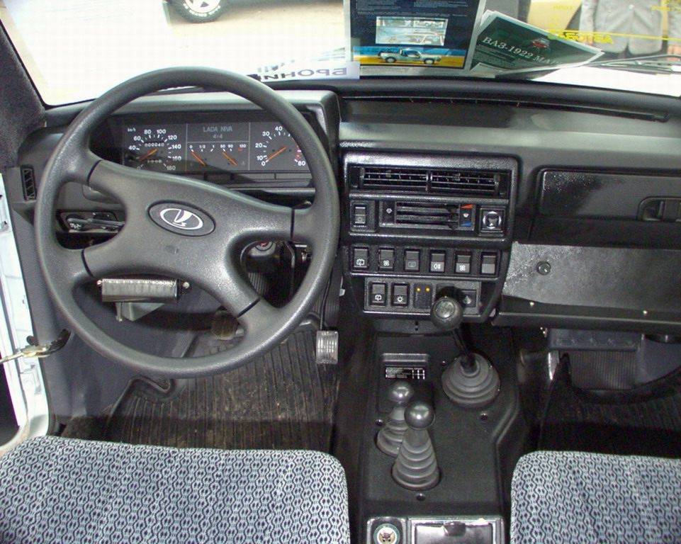 Салон джипа Салон отечественного джипа