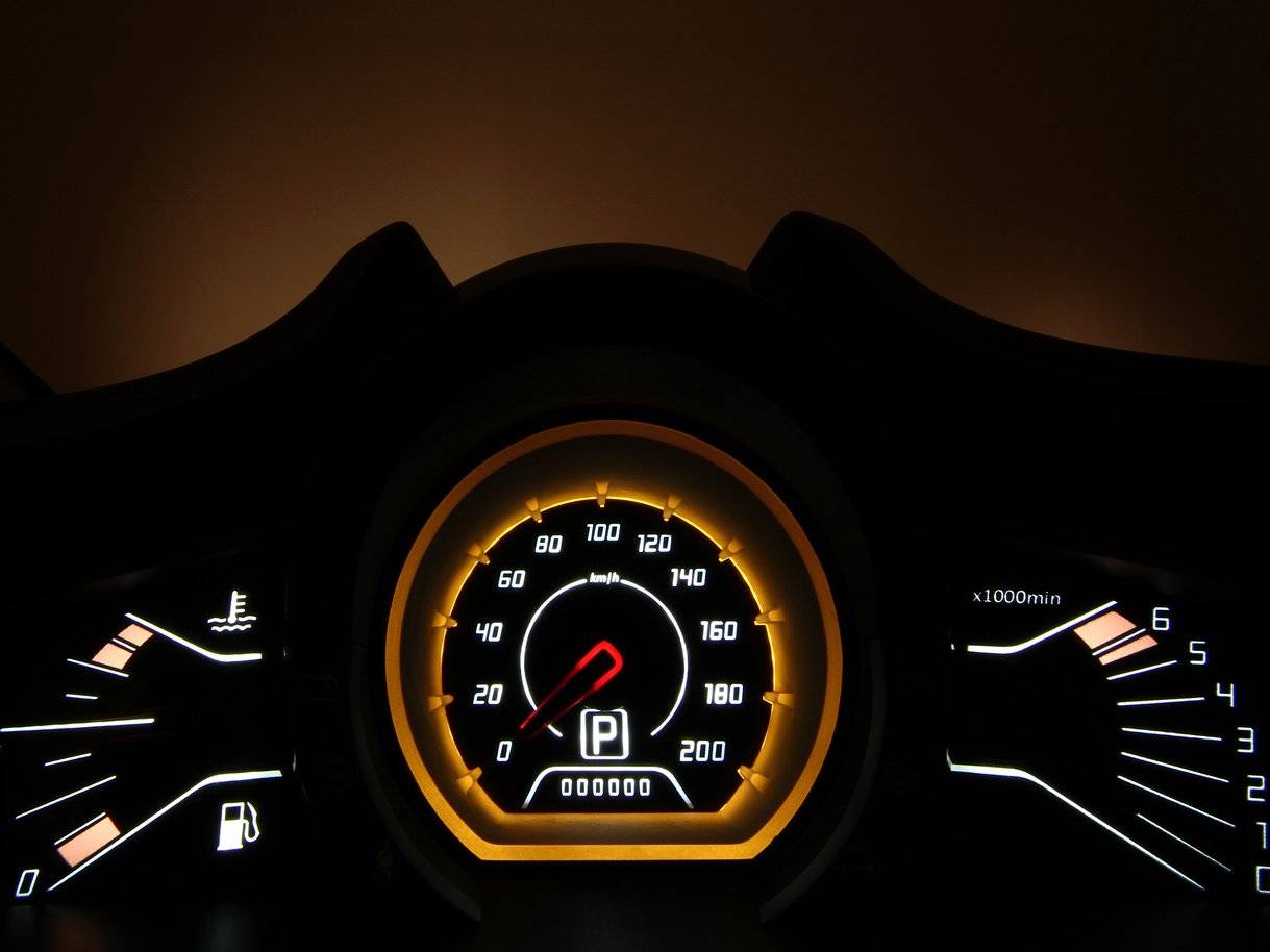 Тюнинговая панель Тюнинговая панель машины