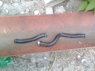 Как поменять патрубок на печку нива шевроле?