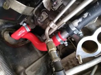 Как поменять патрубок на печку нива шевроле?