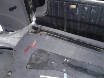 Как снять задние сиденья на шевроле нива?