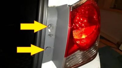 Как снять задний фонарь на шевроле круз?