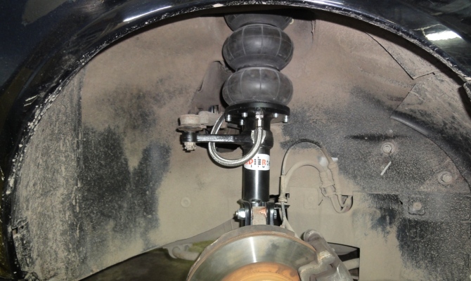 Стойка на пневмоподушке Расположение подушки