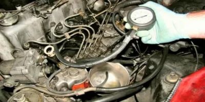 Почему троит дизельный двигатель на горячую?