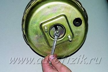 Регулировка вакуумного усилителя тормозов газель