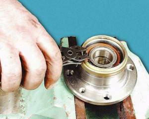 Замена переднего ступичного подшипника